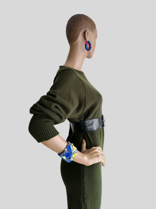 Robe-pull VERT MILITAIRE en laine avec ceinture