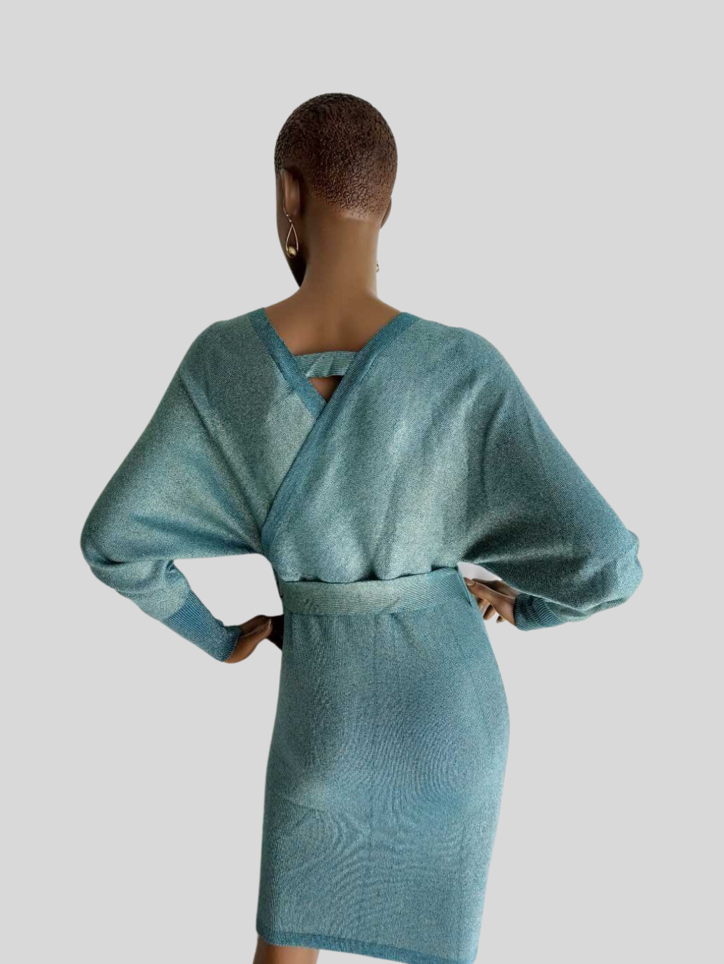 Robe-pull VERTE pailletée cache-cœur à nouer