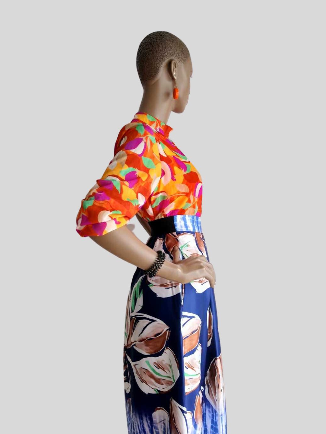 Jupe BLEUE à fleurs satinée taille haute