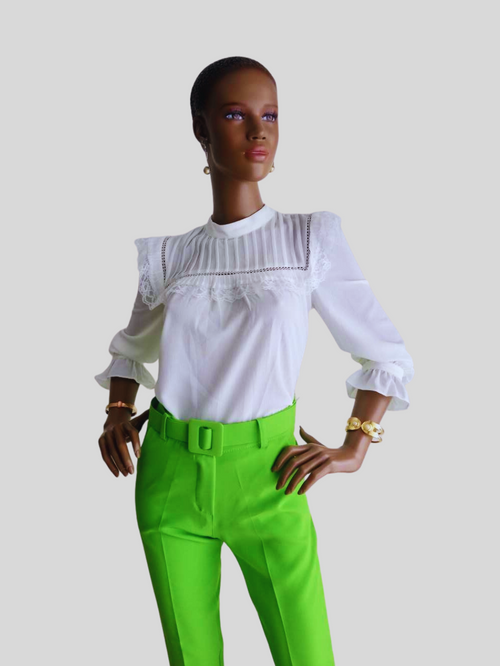 Blouse BLANCHE en dentelle