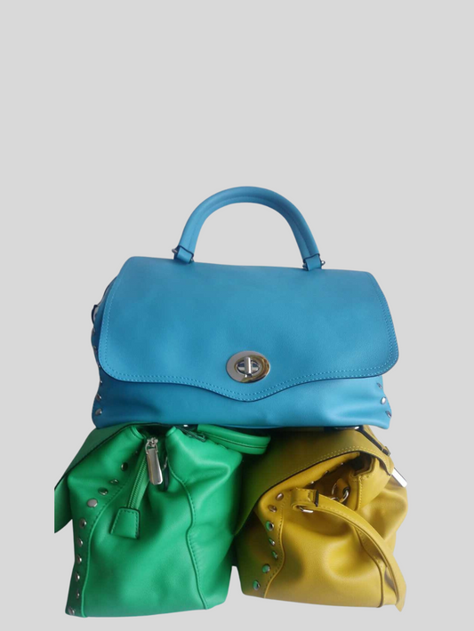 Sac à main BLEU TURQUOISE avec clous