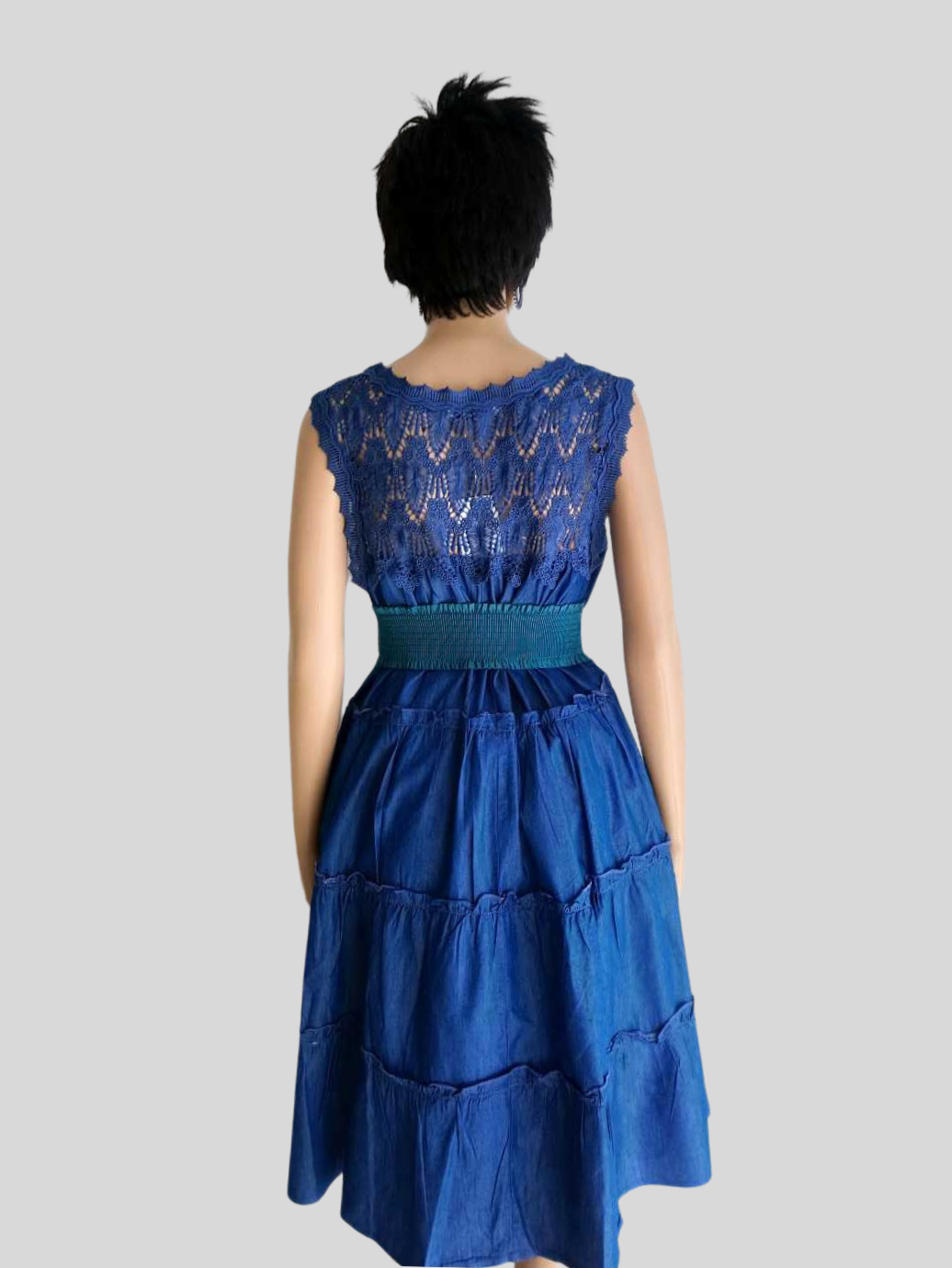 Robe JEANS en dentelle