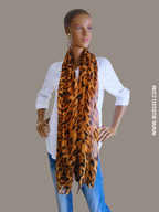 Foulard léopard chic et féminin