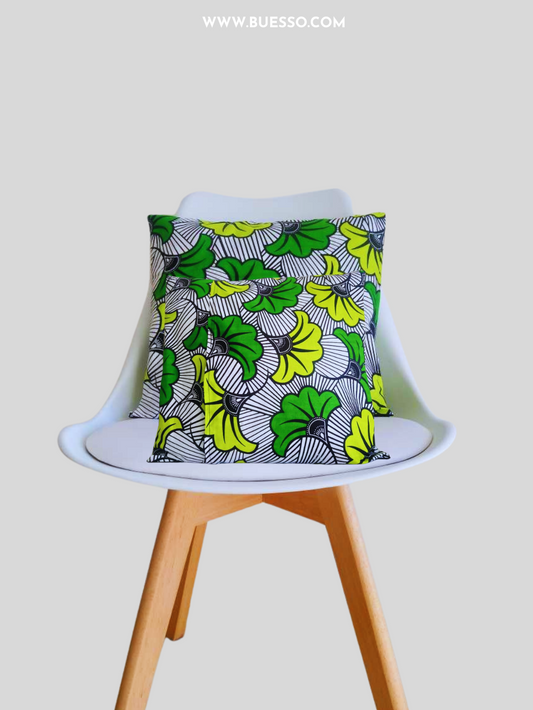Housse de coussin en wax VERT-100% coton-confectionnée en France