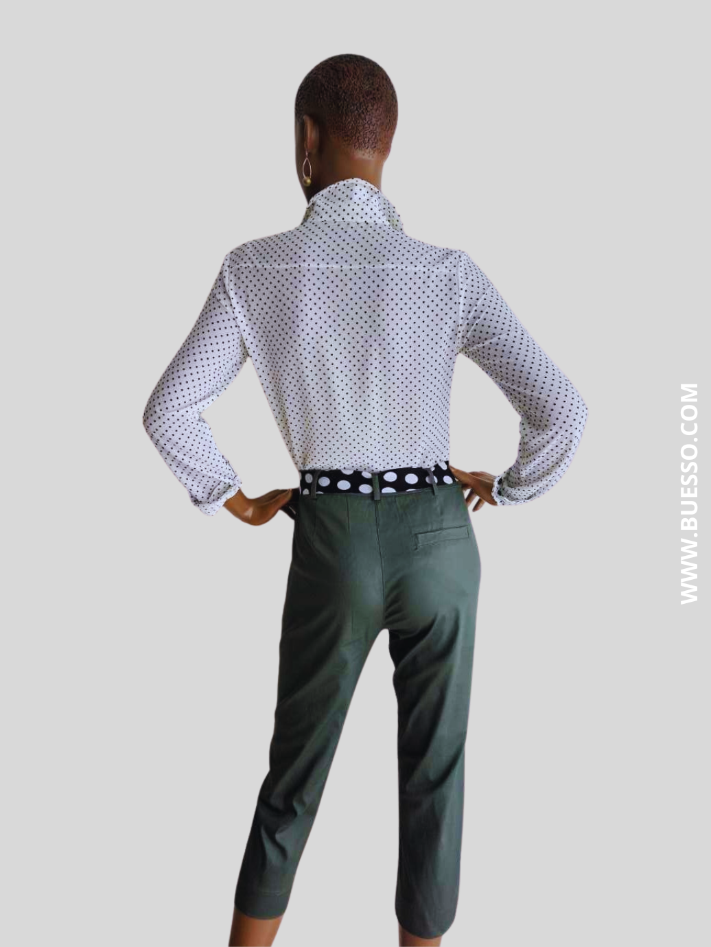 Pantacourt VERT MILITAIRE avec ceinture à nouer