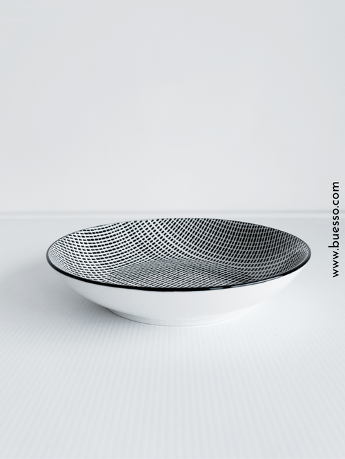 Assiette creuse en porcelaine noir & blanc