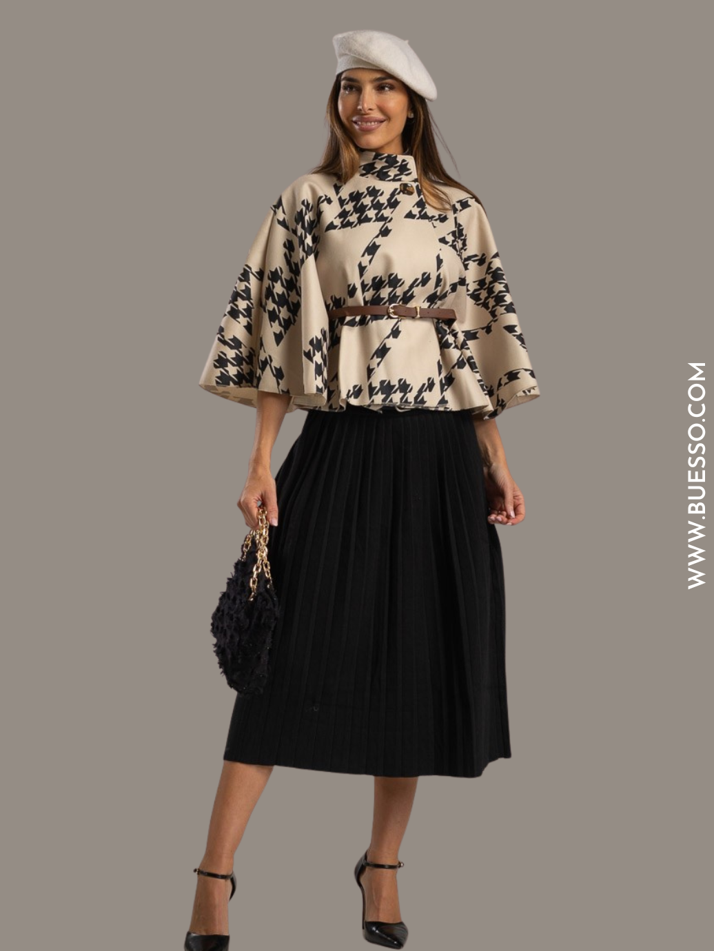 Cape femme Blanc Brut avec ceinture