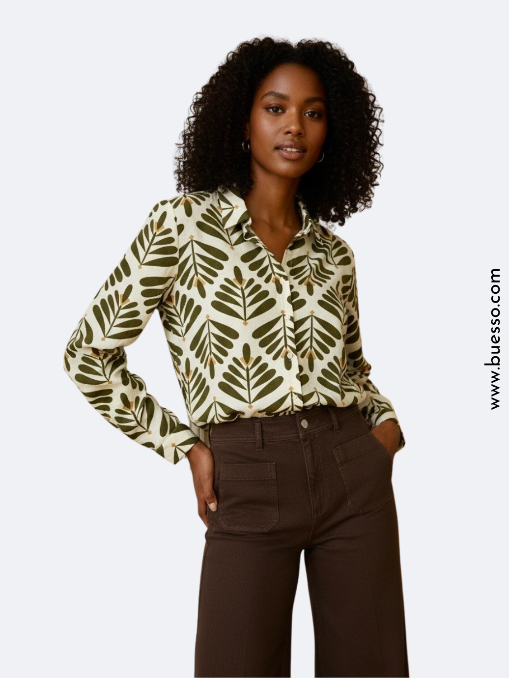 Chemise femme KAKI imprimée chic | Pour sublimer votre teint au naturel
