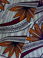 Pagne wax beige aux motifs floraux jaunes