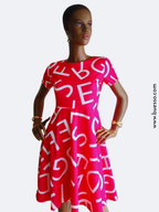 Robe femme rose fuchsia imprimée Alphabet à effet bonne mine