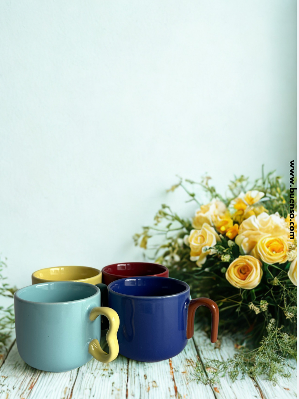 Set de 4 tasses à expresso multicolores avec anses colorés