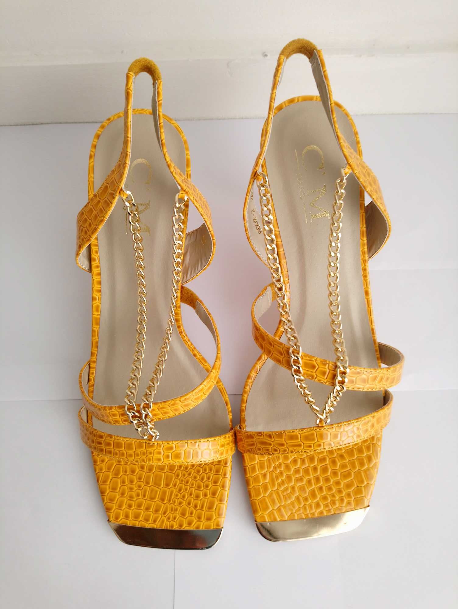 Mules JAUNE MOUTARDE/OR à talon