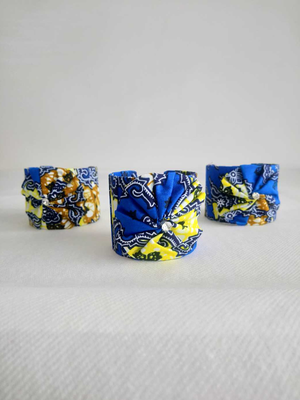 Buesso - Bracelet fait main en pagne WAX jaune/marron pour femmes