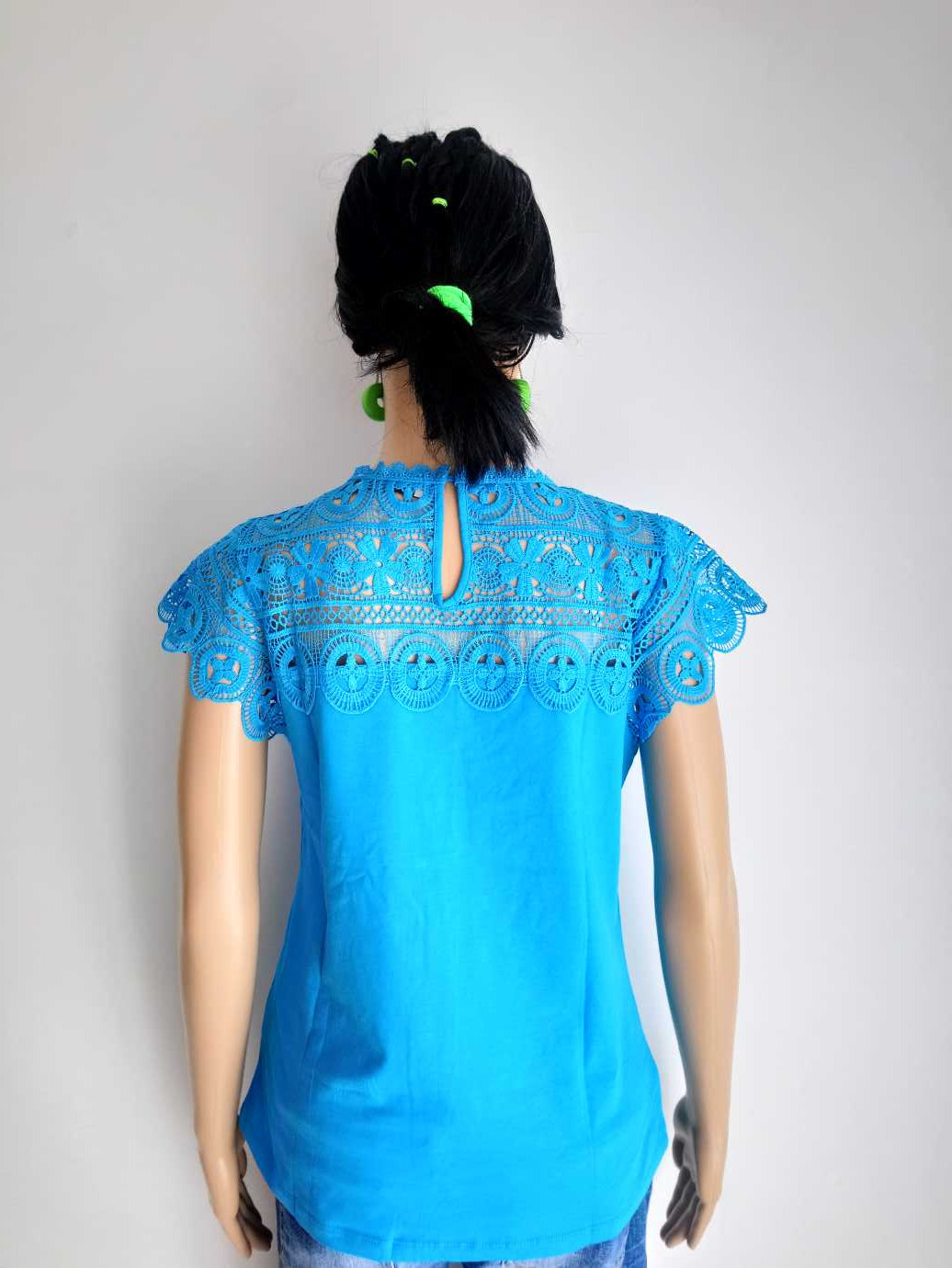 T-shirt BLEU TURQUOISE en dentelle