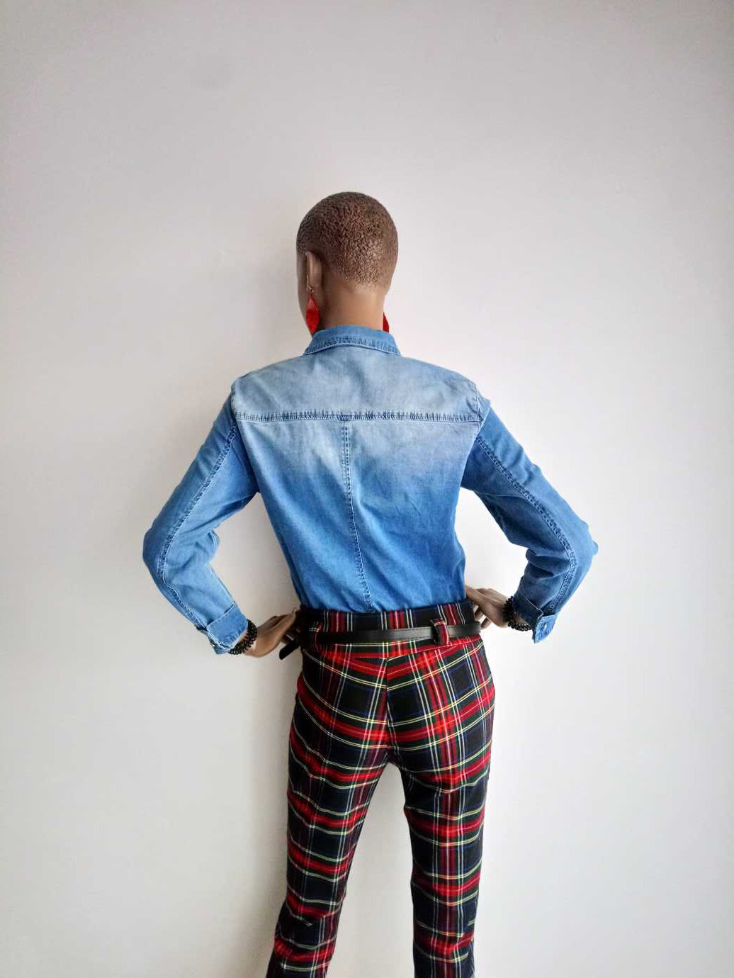 BUESSO - Pantalon à carreaux écossais ROUGE/NOIR